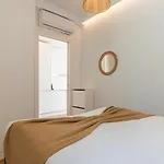 شقة Classy 2bdr House With Balcony By Lovelystay Lisboa