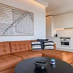 Classy 2bdr House With Balcony By Lovelystay Lägenhet *
